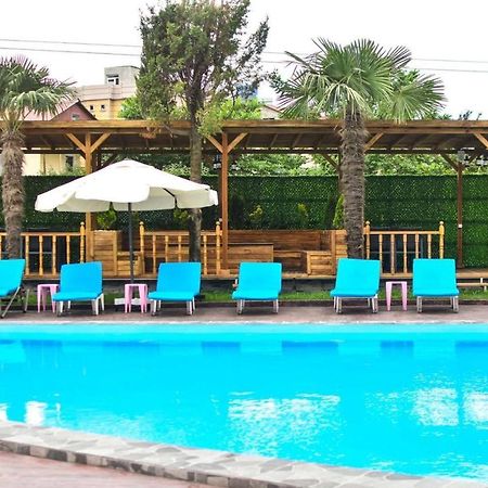 Hotel Genatsvale باتومي المظهر الخارجي الصورة