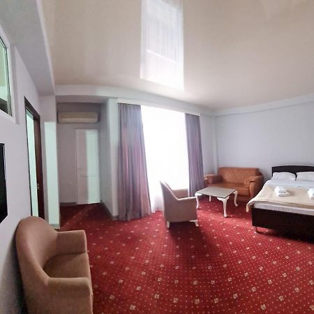 Hotel Genatsvale باتومي المظهر الخارجي الصورة