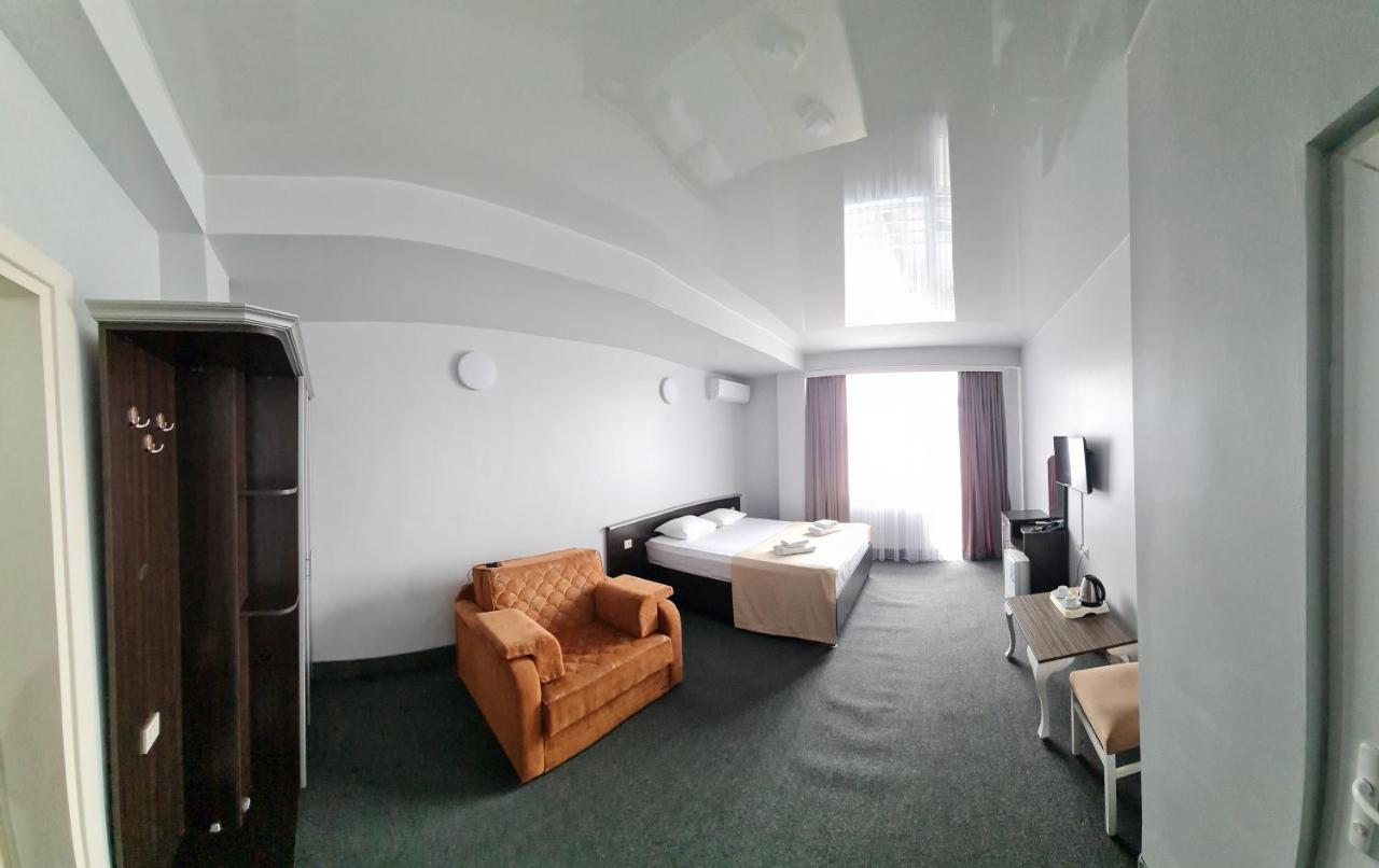 Hotel Genatsvale باتومي المظهر الخارجي الصورة