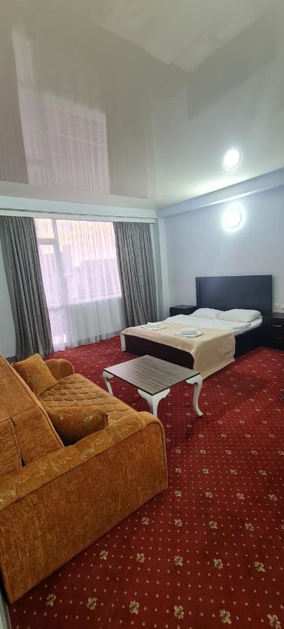Hotel Genatsvale باتومي المظهر الخارجي الصورة