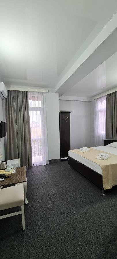 Hotel Genatsvale باتومي المظهر الخارجي الصورة