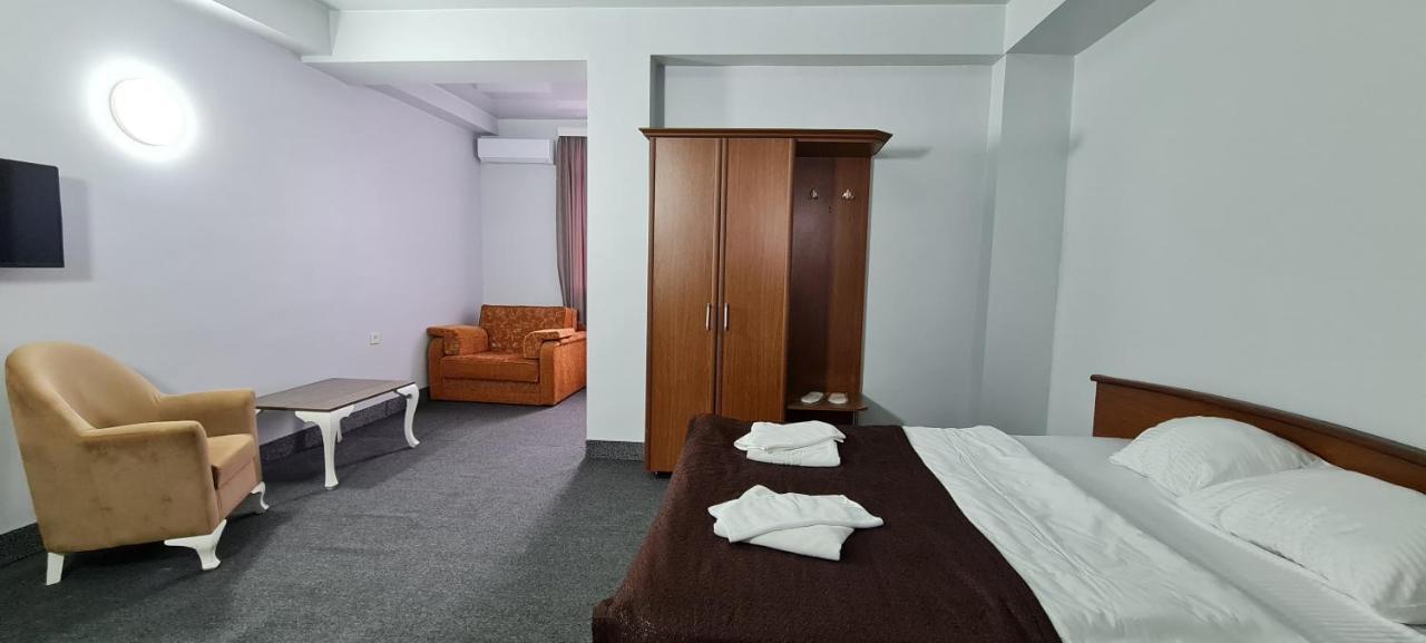 Hotel Genatsvale باتومي المظهر الخارجي الصورة