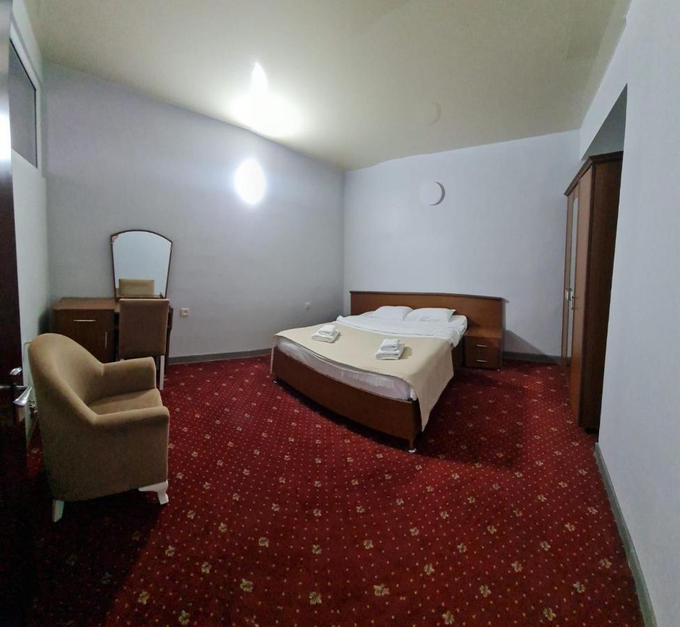 Hotel Genatsvale باتومي المظهر الخارجي الصورة